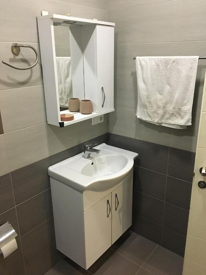 Apartment On Khimshiashvili 11A 巴统 外观 照片