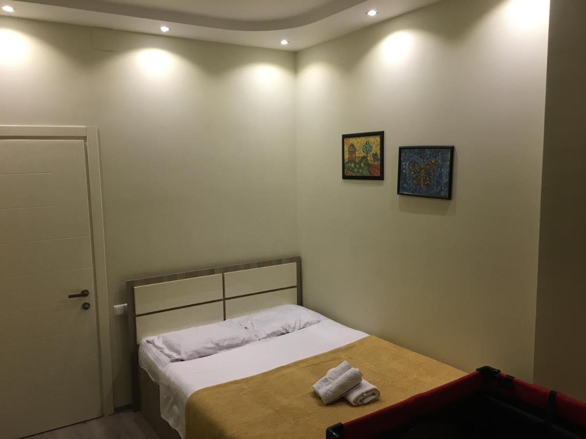 Apartment On Khimshiashvili 11A 巴统 外观 照片
