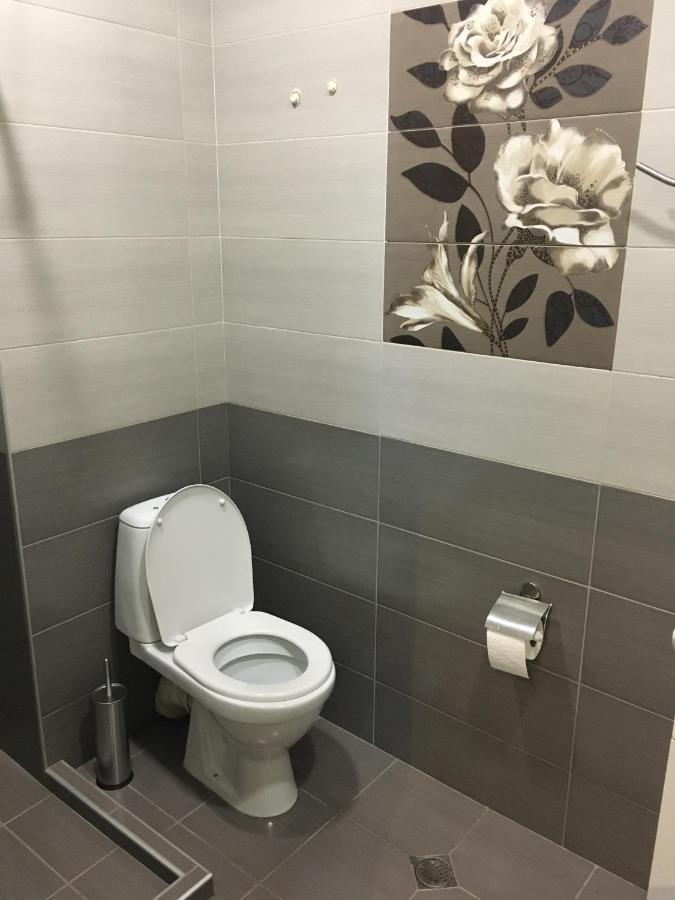 Apartment On Khimshiashvili 11A 巴统 外观 照片